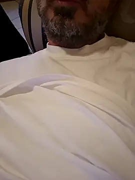 1talianBeutifulCock online show from 11.19.25