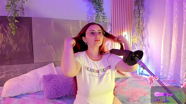 centaurigirl online show from 02.05.26