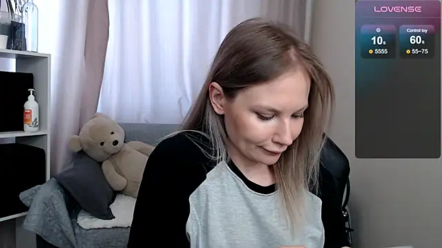 Sunny bunny6 online show from 04.01.26