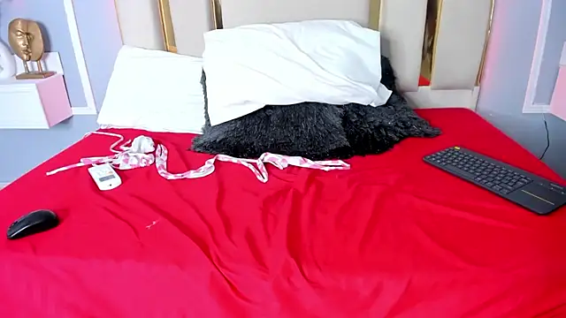 Roxxana-queen online show from 01.17.25