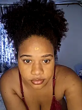 Snapshot of DANIELA_MICHEL chatting on 01.11.25 DANIELA MICHEL online show from 01.11.25