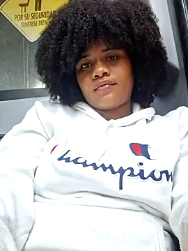 Snapshot of DANIELA_MICHEL chatting on 02.06.25 DANIELA MICHEL online show from 02.06.25