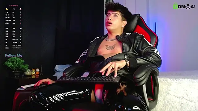 LyleBennett  online show from 10.09.25