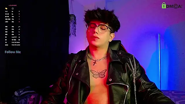 LyleBennett  online show from 11.07.25