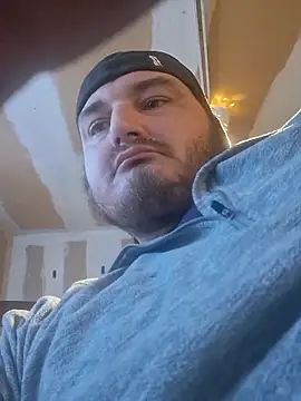 Snapshot of muledick8824 chatting on 10.28.25 muledick8824 online show from 10.28.25