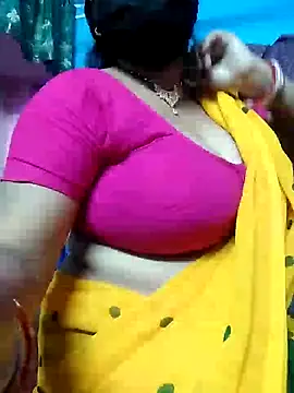 Snapshot of BERRY_00 chatting on 01.21.25 BERRY 00 online show from 01.21.25