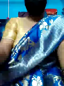 Snapshot of BERRY_00 chatting on 01.26.25 BERRY 00 online show from 01.26.25