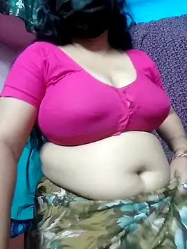 Snapshot of BERRY_00 chatting on 02.05.25 BERRY 00 online show from 02.05.25