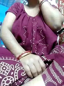 Snapshot of BERRY_00 chatting on 02.06.25 BERRY 00 online show from 02.06.25