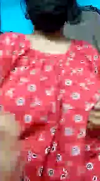 Snapshot of BERRY_00 chatting on 02.08.25 BERRY 00 online show from 02.08.25