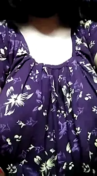 Snapshot of BERRY_00 chatting on 02.17.25 BERRY 00 online show from 02.17.25