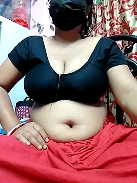 Snapshot of BERRY_00 chatting on 03.05.25 BERRY 00 online show from 03.05.25