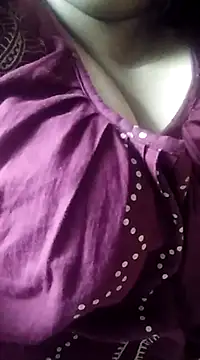 Snapshot of BERRY_00 chatting on 03.17.25 BERRY 00 online show from 03.17.25