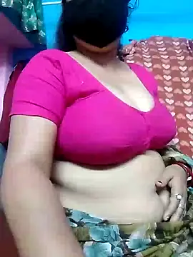 Snapshot of BERRY_00 chatting on 03.17.25 BERRY 00 online show from 03.17.25