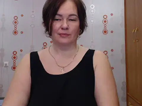 Nora Star online show from 12.02.24