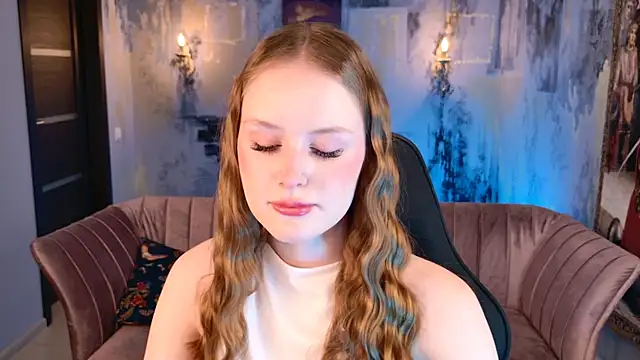 VivienLeeigh online show from 11.11.25