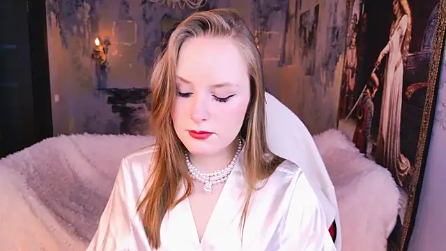 VivienLeeigh online show from 04.04.26