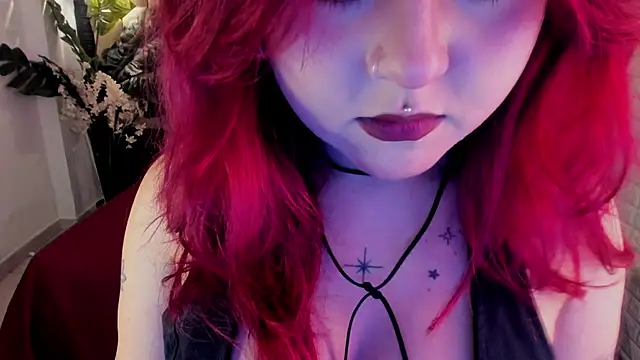 crimson tati  online show from 04.10.26