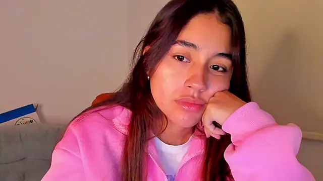 AriaMontgomery online show from 02.04.25