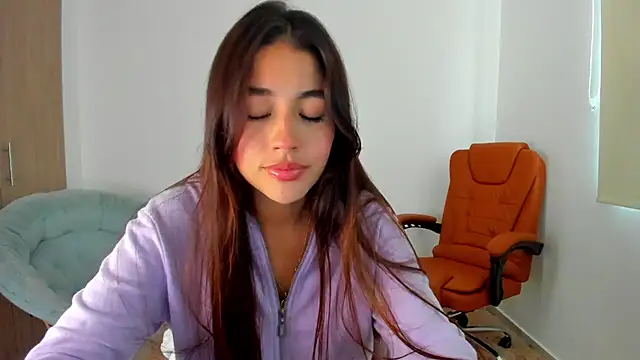 AriaMontgomery online show from 02.14.25