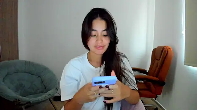 AriaMontgomery online show from 02.17.25