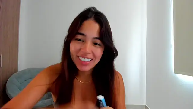 AriaMontgomery online show from 03.04.25