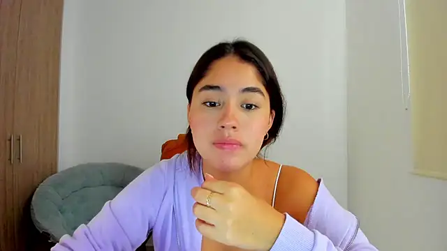 AriaMontgomery online show from 03.05.25