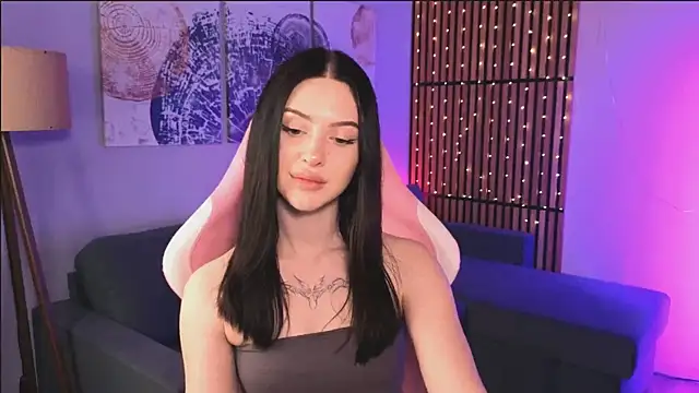 Snapshot of StellaryShy chatting on 01.15.25 StellaryShy online show from 01.15.25