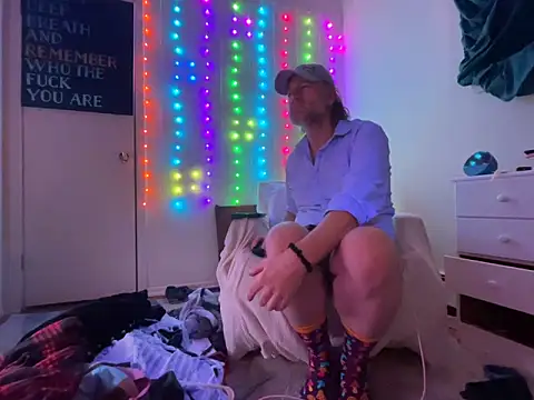 onlym4m online show from 03.10.25