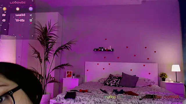 Snapshot of Marine_Vact chatting on 02.19.25 Marine Vact online show from 02.19.25