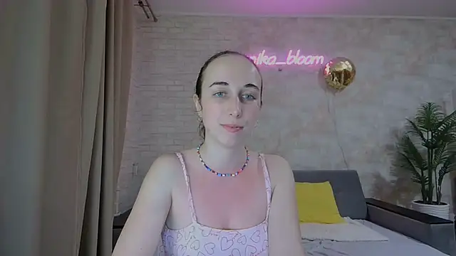 Anika bloom online show from 02.21.25
