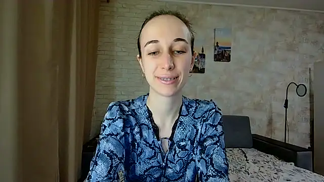 Anika bloom online show from 04.16.26