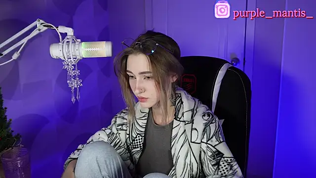 Snapshot of sayonara_6 chatting on 12.13.24 sayonara 6 online show from 12.13.24