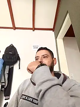 Snapshot of P4uzud4O chatting on 02.11.26 P4uzud4O online show from 02.11.26