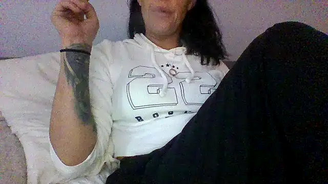 Fiesty findom40 online show from 12.17.24