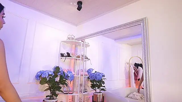 elasummer online show from 02.12.26