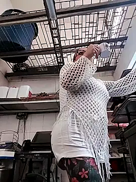 EMILY ROUSSE71 online show from 09.29.25