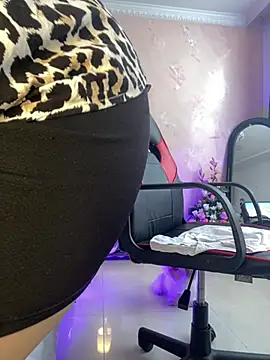 Sharongirl07 online show from 02.27.25