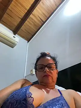 Sharongirl07 online show from 12.21.25