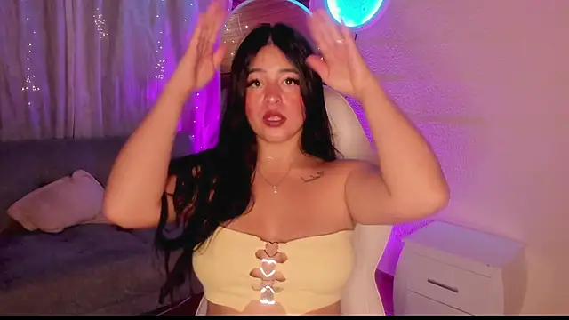 Snapshot of sunshine_maddy chatting on 01.20.25 sunshine maddy online show from 01.20.25