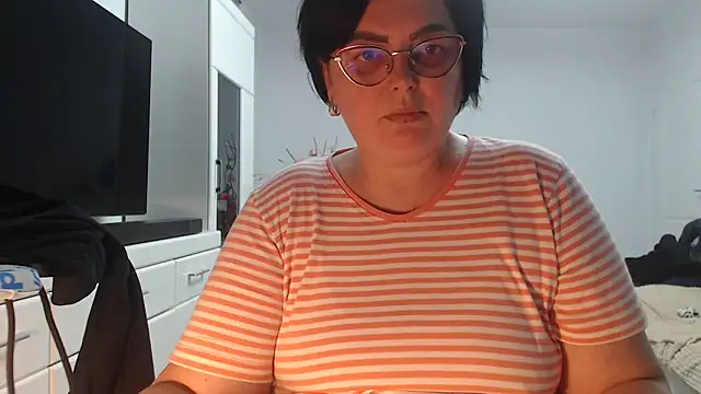 Amandamuller1982 online show from 04.01.26