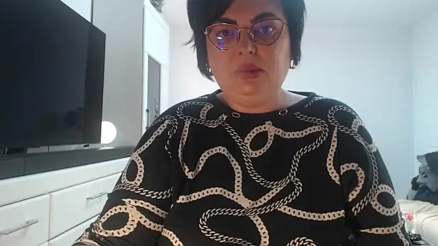 Amandamuller1982 online show from 04.19.26