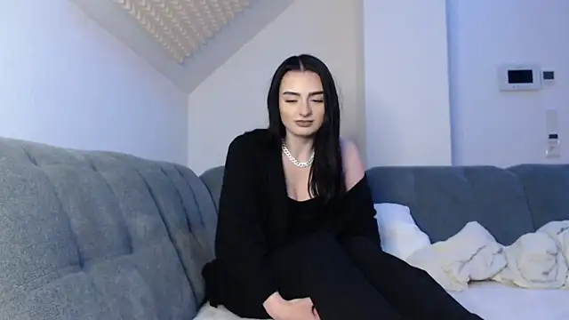 AdelinaAlia online show from 12.07.24