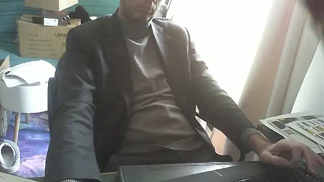 shyfrenchcock1 online show from 02.12.26