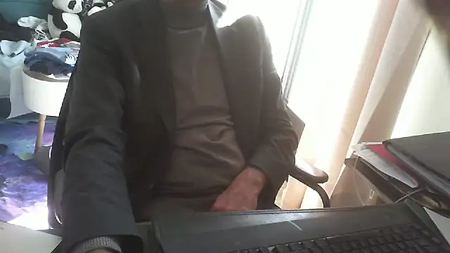 shyfrenchcock1 online show from 04.03.26