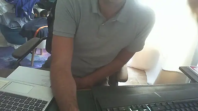 Snapshot of shyfrenchcock1 chatting on 07.06.26 shyfrenchcock1 online show from 07.06.26