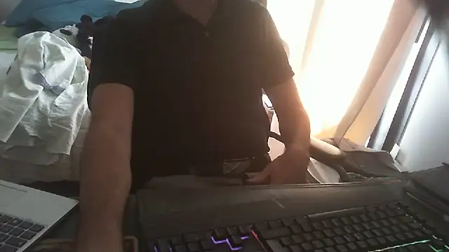 Snapshot of shyfrenchcock1 chatting on 07.27.26 shyfrenchcock1 online show from 07.27.26