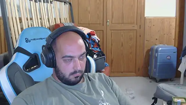 Snapshot of chicomallorca96 chatting on 06.14.26 chicomallorca96 online show from 06.14.26