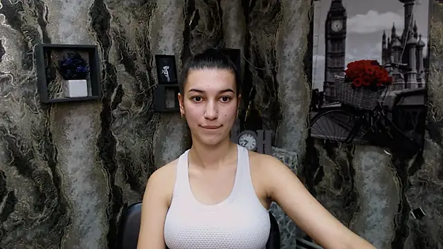 Snapshot of KarolinaRosse_ chatting on 01.26.25 KarolinaRosse  online show from 01.26.25