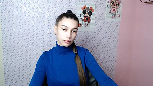 Snapshot of KarolinaRosse_ chatting on 01.31.25 KarolinaRosse  online show from 01.31.25
